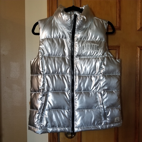 Victorias Secret Vest Pink Fashion Show Silver Puffer Vest - Picture 5 of 13